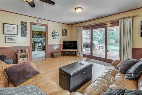 1813 Stoddard Ave, Wheaton, IL 60187 photo 10