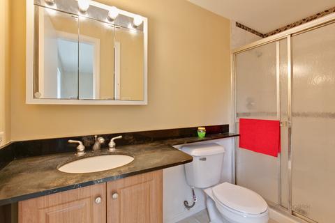 2210 Stratham Pl, Hoffman Estates, IL 60169 photo 15