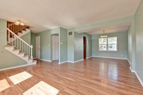2210 Stratham Pl, Hoffman Estates, IL 60169 photo 5