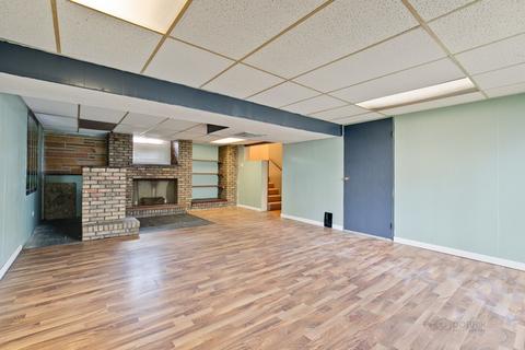 2210 Stratham Pl, Hoffman Estates, IL 60169 photo 20