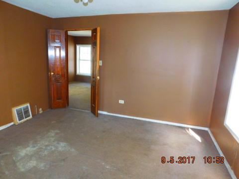 276 Franklin Blvd, Elgin, IL 60120 photo 9