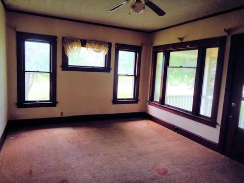 101 N 2nd St, Holcomb, IL 61043 photo 5