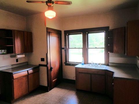101 N 2nd St, Holcomb, IL 61043 photo 2