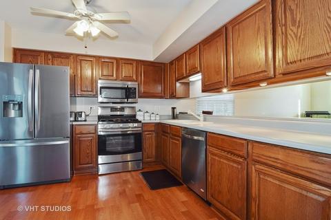 670 Packard Dr, Elgin, IL 60120 photo 5