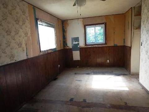 34 E 31st St, Steger, IL 60475 photo 6