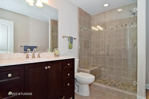180 Aster Ln, Hoffman Estates, IL 60169 photo 11