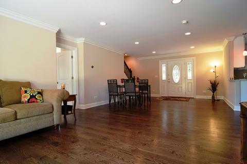 180 Aster Ln, Hoffman Estates, IL 60169 photo 6