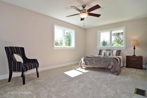 180 Aster Ln, Hoffman Estates, IL 60169 photo 8