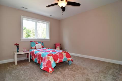 180 Aster Ln, Hoffman Estates, IL 60169 photo 14