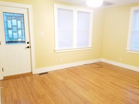 1149 S State St, Aurora, IL 60505 photo 6