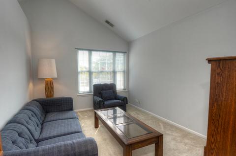 401 Cromwell Cir #3, Bartlett, IL 60103 photo 10