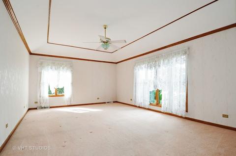 11326 S Kristi Dr, Plainfield, IL 60585 photo 2