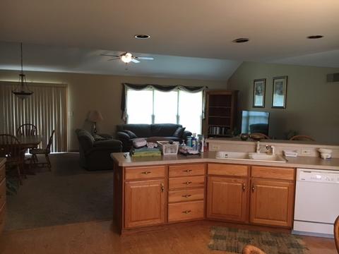 973 Edgewater Dr, Morris, IL 60450 photo 4