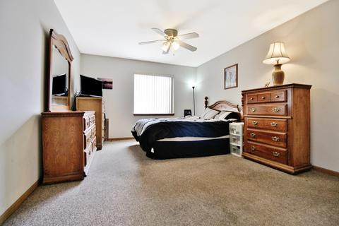 808 Casey Ln, Harvard, IL 60033 photo 10