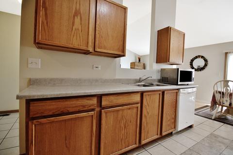 808 Casey Ln, Harvard, IL 60033 photo 8