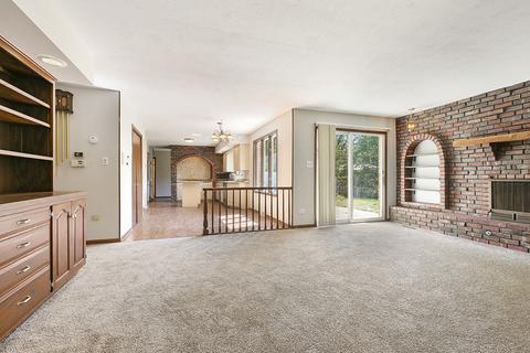 3033 E Hickory Ln, Crete, IL 60417 photo 6