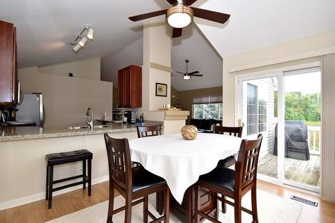 1564 New Haven Dr, Cary, IL 60013 photo 11