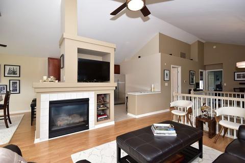 1564 New Haven Dr, Cary, IL 60013 photo 2