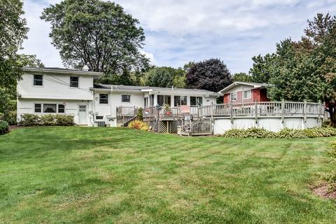 1301 Tyler Ln, Elgin, IL 60123 photo 26