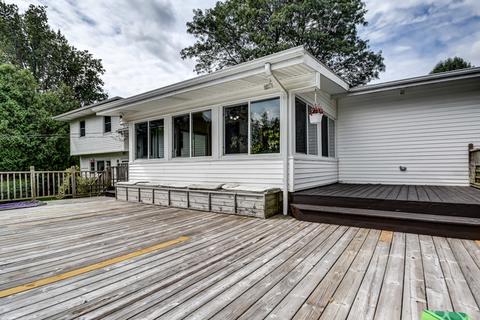 1301 Tyler Ln, Elgin, IL 60123 photo 24