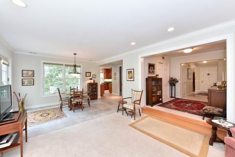 418 E Scranton Ave, Lake Bluff, IL 60044 photo 8