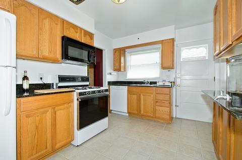 1508 Monroe St, Evanston, IL 60202 photo 4