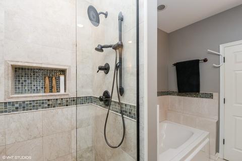 1338 S Indiana Ave, Chicago, IL 60605 photo 9
