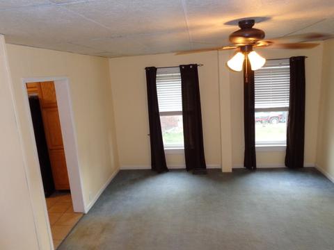 1235 S 4th Ave, Kankakee, IL 60901 photo 11