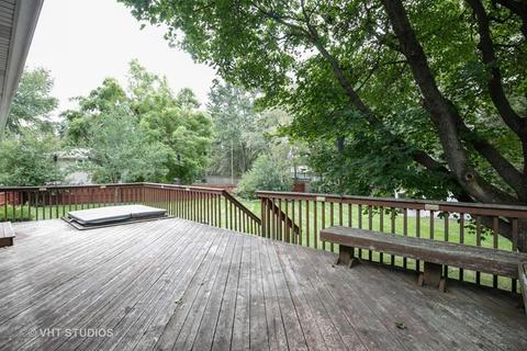 9 N760 Tipi Ln, Elgin, IL 60123 photo 13