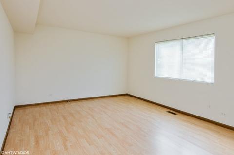 1301 Concord Dr, Elgin, IL 60120 photo 5