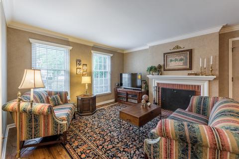 2056 Creekside Dr, Wheaton, IL 60189 photo 12
