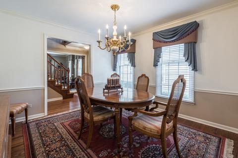 2056 Creekside Dr, Wheaton, IL 60189 photo 7