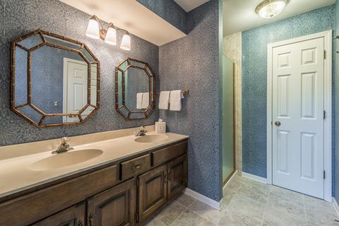 2056 Creekside Dr, Wheaton, IL 60189 photo 20