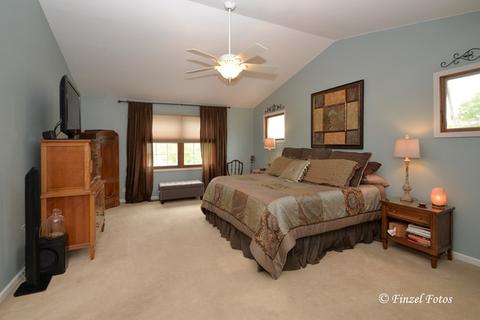 624 Chatham Cir, Algonquin, IL 60102 photo 15