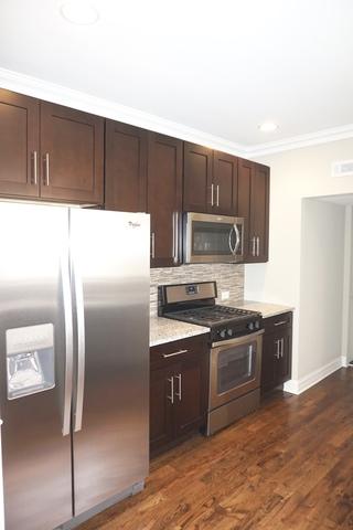 7828 S Phillips Ave, Chicago, IL 60649 photo 6