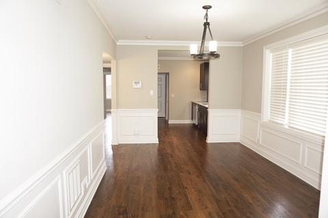 7828 S Phillips Ave, Chicago, IL 60649 photo 3