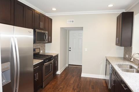 7828 S Phillips Ave, Chicago, IL 60649 photo 8