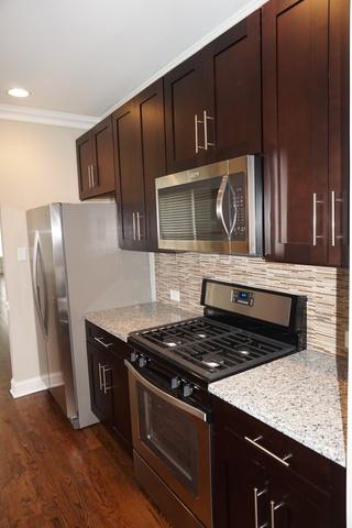 7828 S Phillips Ave, Chicago, IL 60649 photo 5