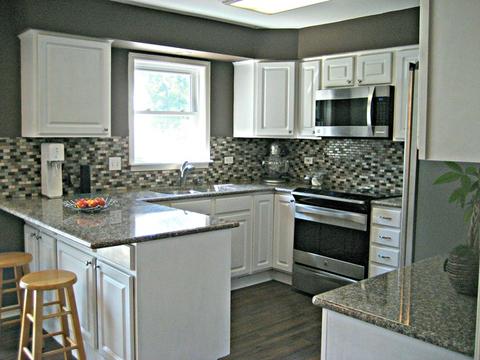 195 E Stearns Rd, Bartlett, IL 60103 photo 13