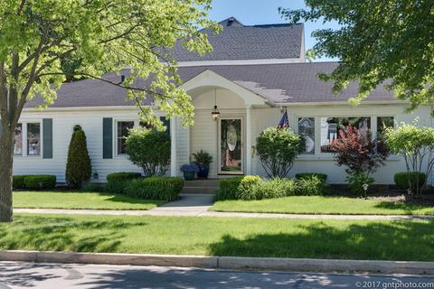 209 E Wilson St, Elmhurst, IL 60126 photo 2