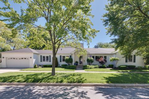209 E Wilson St, Elmhurst, IL 60126 photo 1