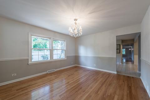 192 E Thompson Dr, Wheaton, IL 60189 photo 10