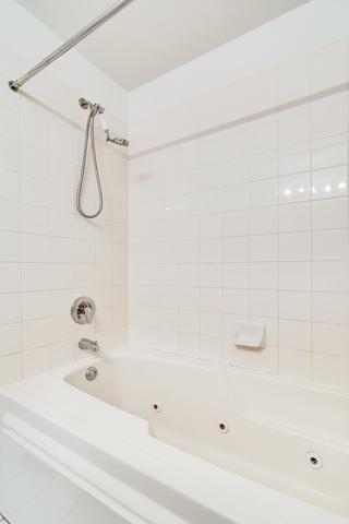 5220 S Berkeley Ave #C, Chicago, IL 60615 photo 15