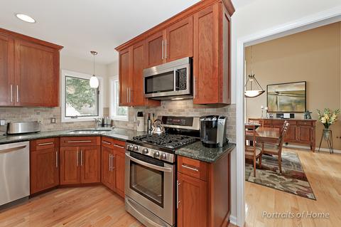 131 White Oak Dr, Wheaton, IL 60187 photo 8
