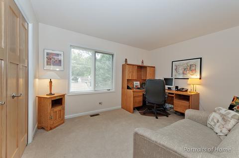 131 White Oak Dr, Wheaton, IL 60187 photo 14