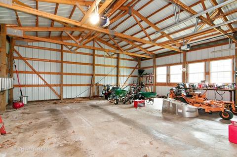 1671 Bartson Ln, Aurora, IL 60505 photo 13
