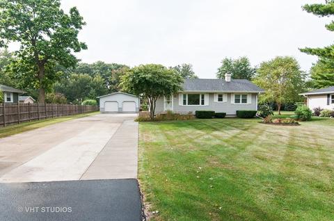1671 Bartson Ln, Aurora, IL 60505 photo 1