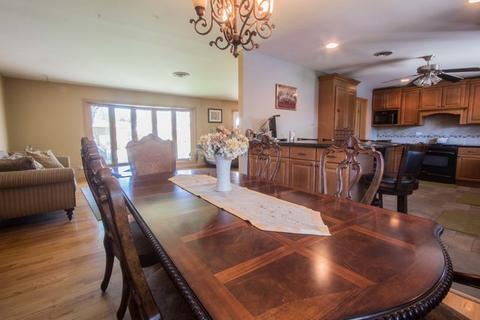 427 Westmere Rd, Des Plaines, IL 60016 photo 4