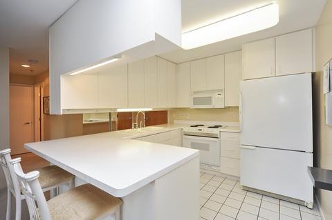 411 Kelburn Rd #226, Deerfield, IL 60015 photo 5