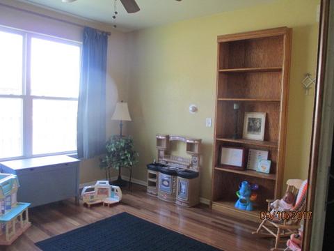 452 Willow Rd, Lakemoor, IL 60051 photo 9